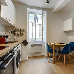 Bel Moderne Au Coeur Du Panier à - Welkeys , Marseille France